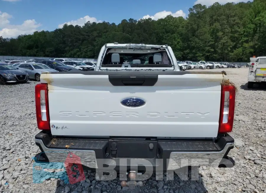 1FT8W2BM1PED58315 Photo# 6