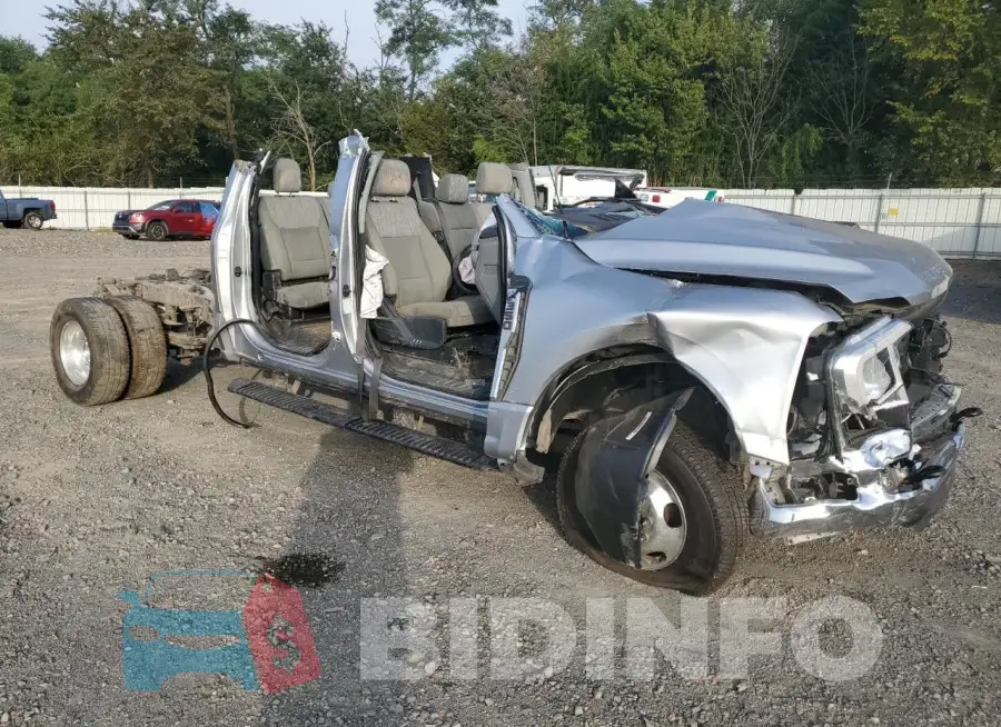 1FT8W3DN6PEC15565 Photo# 4