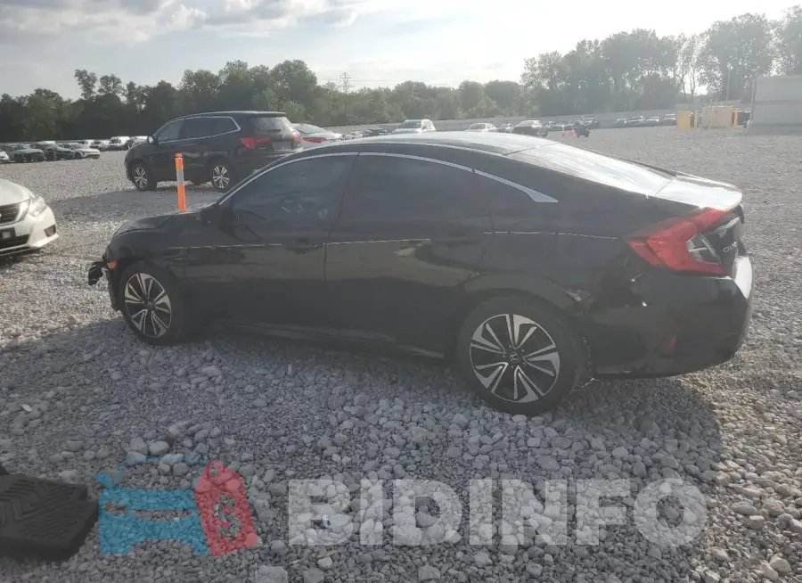 19XFC2F50HE063697 Photo# 2