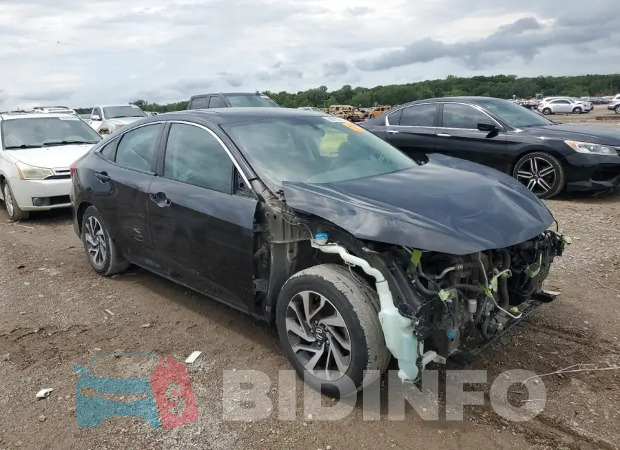 19XFC2F79HE027878 Photo# 4