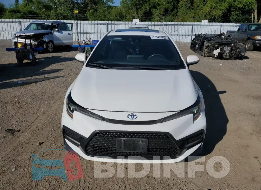 5YFB4RBE2LP008993 Photo# 5