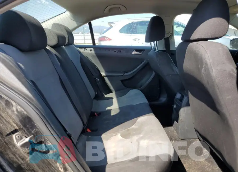 3VW2B7AJ6HM376176 Photo# 10