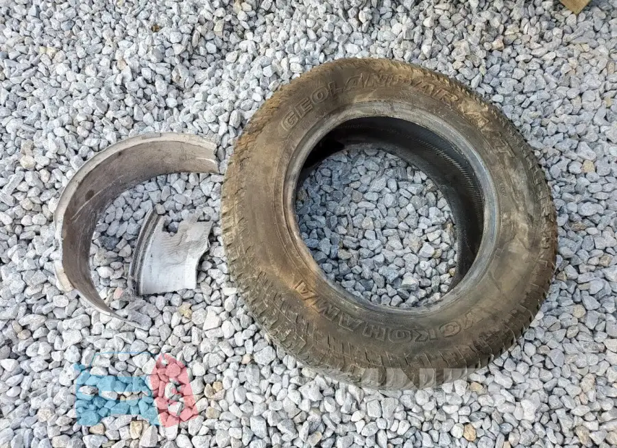 1GTV2MEC4JZ228929 Photo# 12