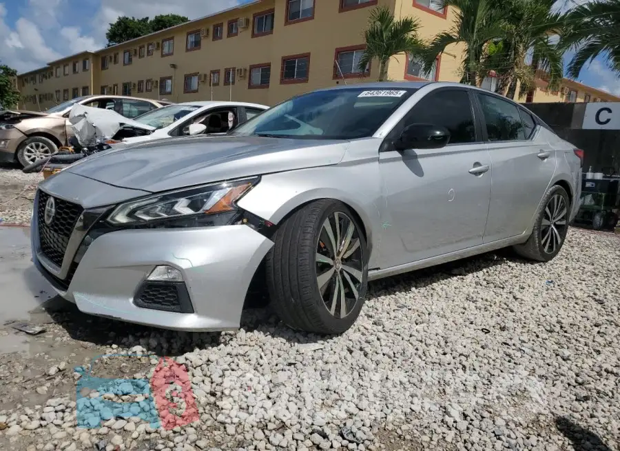 1N4BL4CV5KC178816 Photo# 1