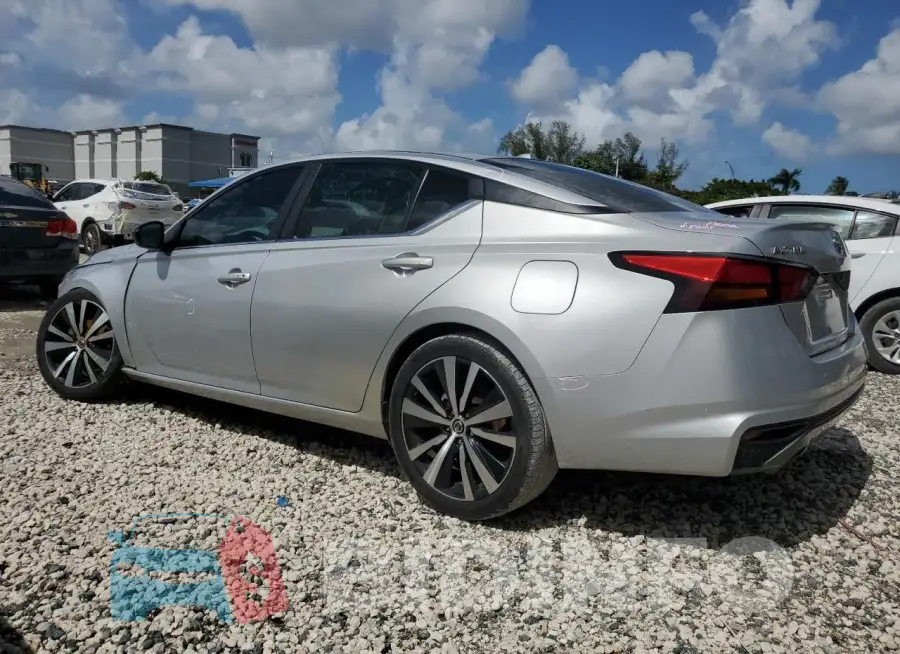 1N4BL4CV5KC178816 Photo# 2