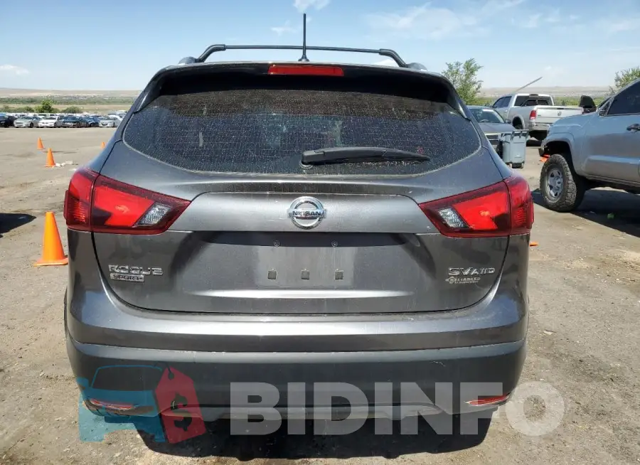 JN1BJ1CR4HW102015 Photo# 6