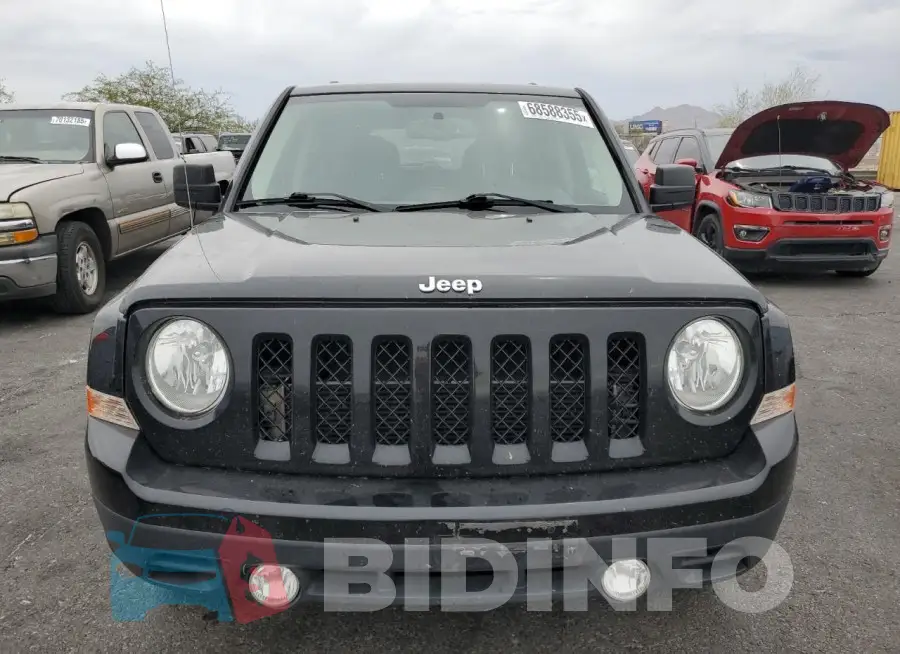 1C4NJPBB4HD172739 Photo# 5