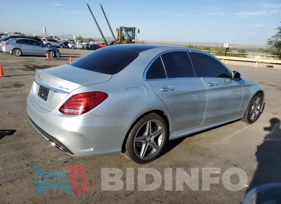 55SWF4KB3GU109304 Photo# 3
