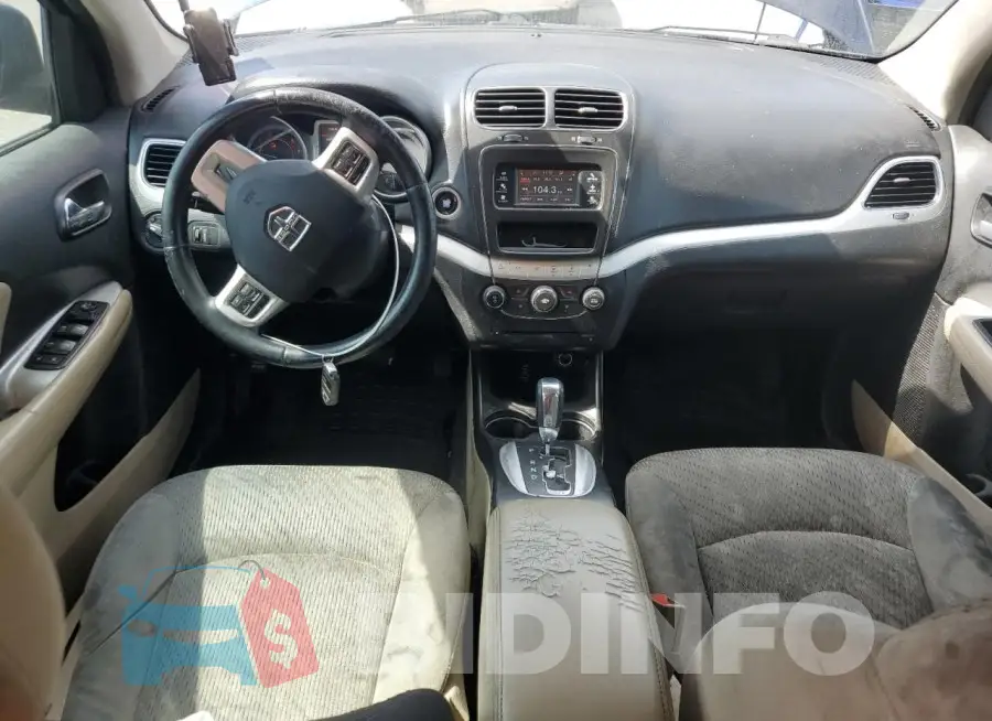 3C4PDCAB1JT183174 Photo# 8