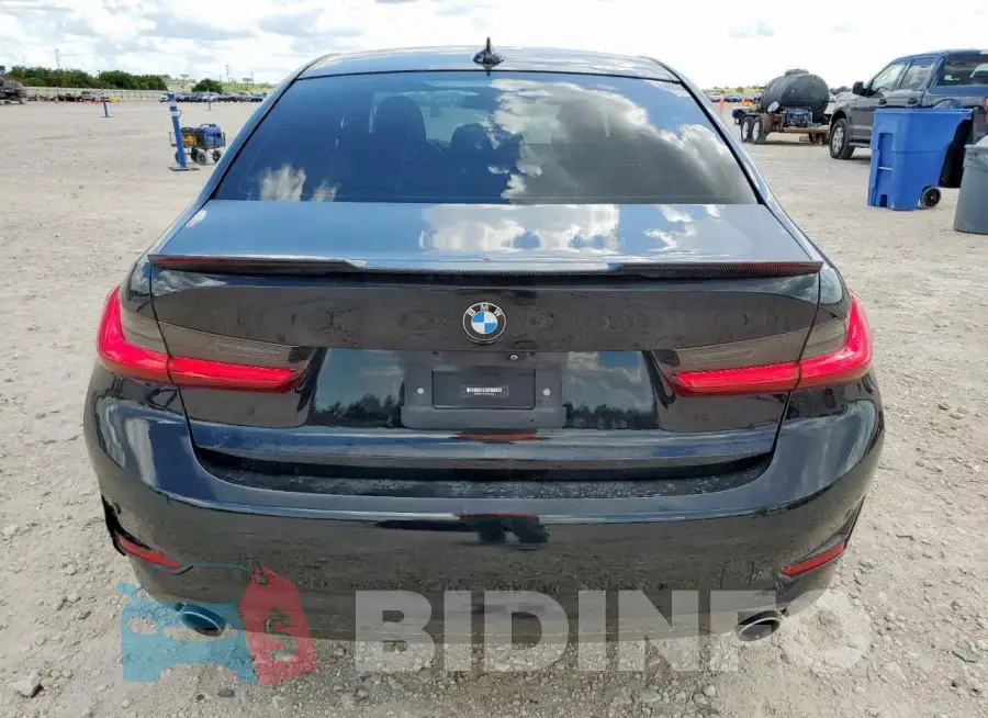 3MW5R7J07M8B94151 Photo# 6