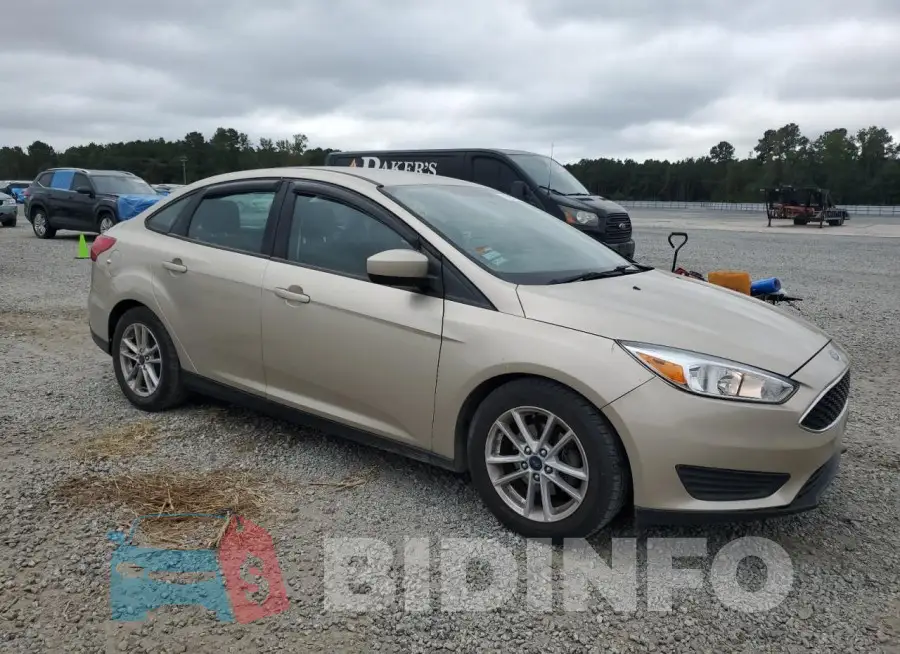 1FADP3F2XJL210022 Photo# 4