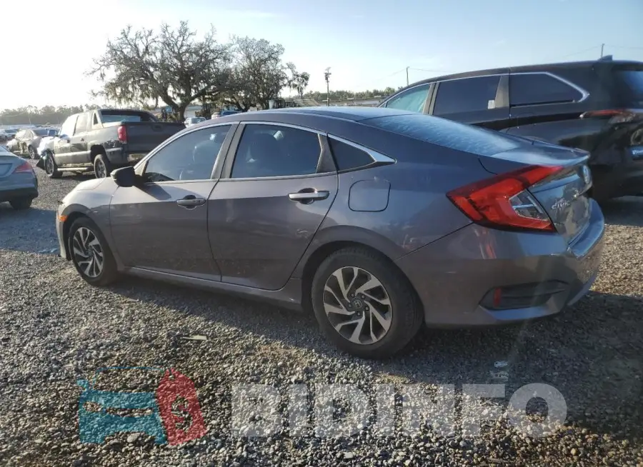 19XFC2F79GE062774 Photo# 2