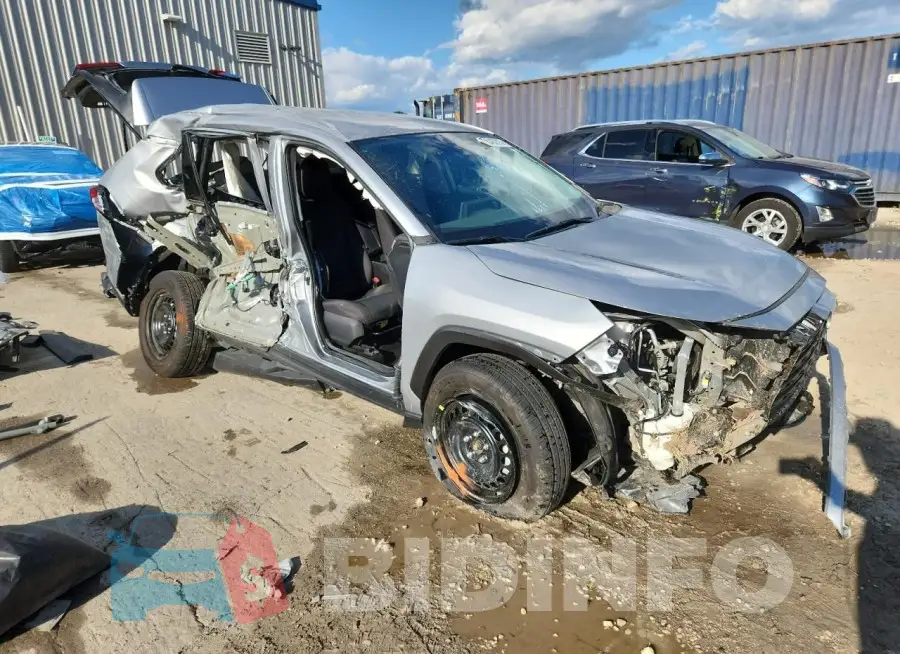 2T3F1RFV8RW448428 Photo# 4