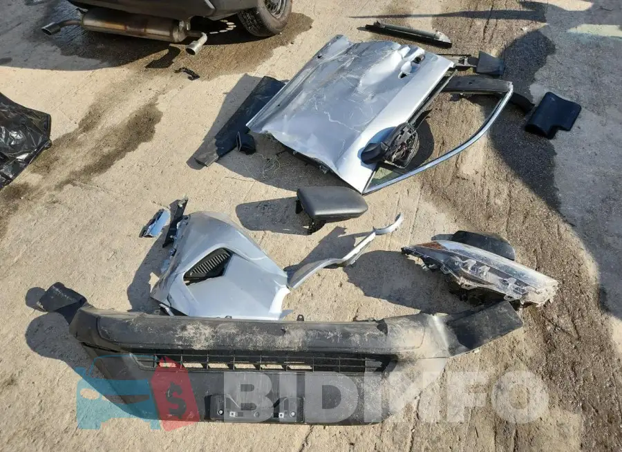2T3F1RFV8RW448428 Photo# 13