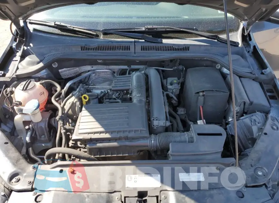 3VW167AJ9HM258722 Photo# 11