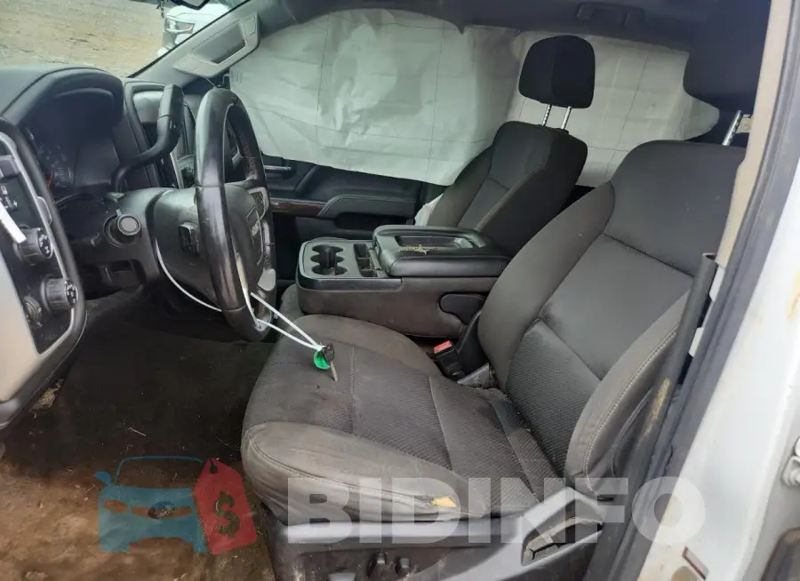 3GTU2MEC5HG209554 Photo# 7
