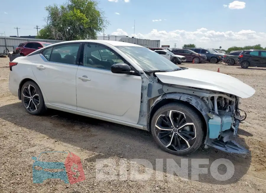 1N4BL4CV6RN408331 Photo# 4
