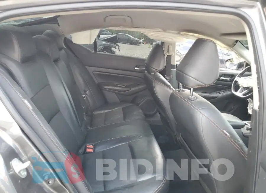 1N4BL4CVXMN343976 Photo# 10