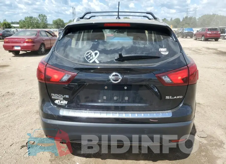 JN1BJ1CR7HW141097 Photo# 6