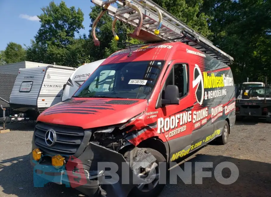 WD4PF1CD8KP045558 Photo# 1