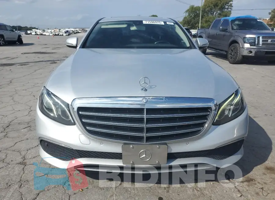 WDDZF4JB9HA169359 Photo# 5