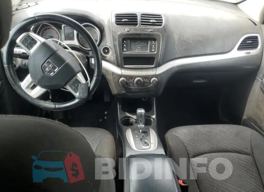 3C4PDCAB6GT120371 Photo# 8