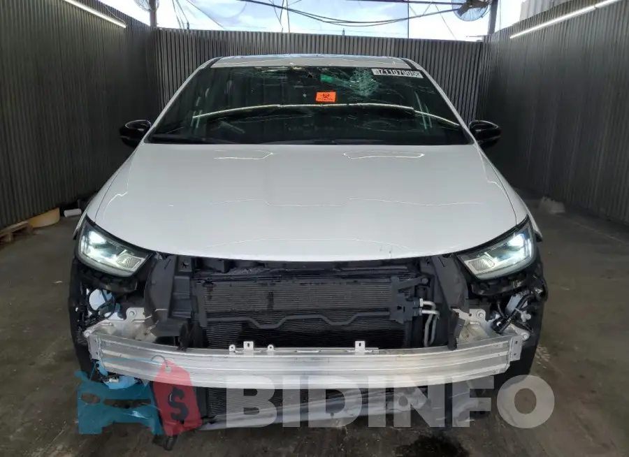 2C4RC1FG7RR124522 Photo# 5