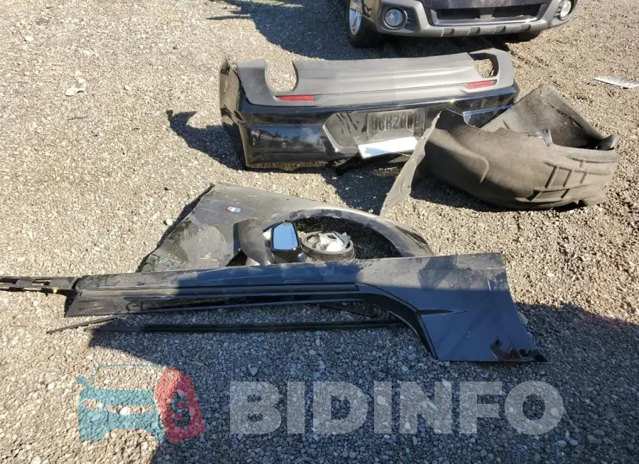 1G1FB1RS0K0144402 Photo# 12