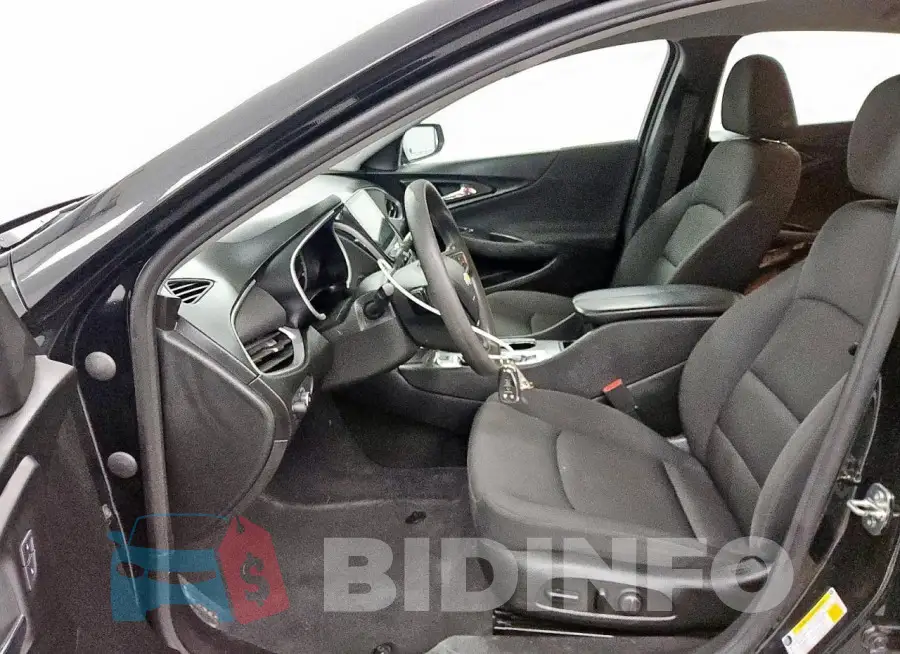 1G1ZD5ST8PF202438 Photo# 7