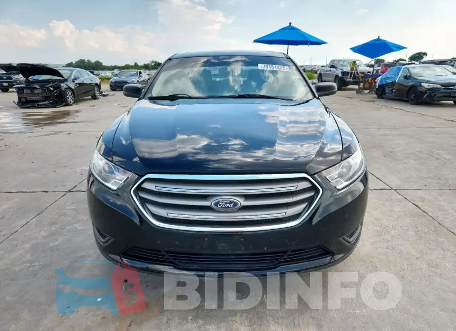 1FAHP2D89HG142933 Photo# 5