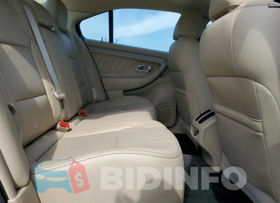 1FAHP2E88HG122221 Photo# 10