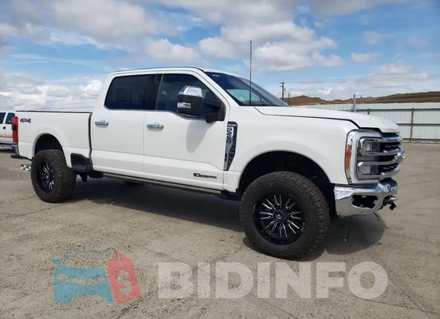 1FT8W2BTXPED69885 Photo# 4