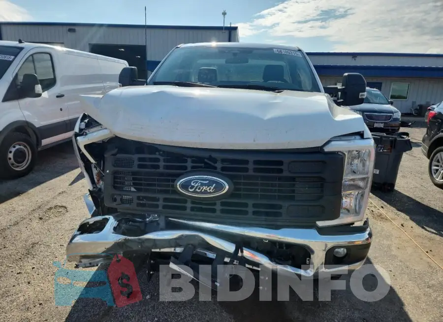 1FTBF2BA5PEC28355 Photo# 5