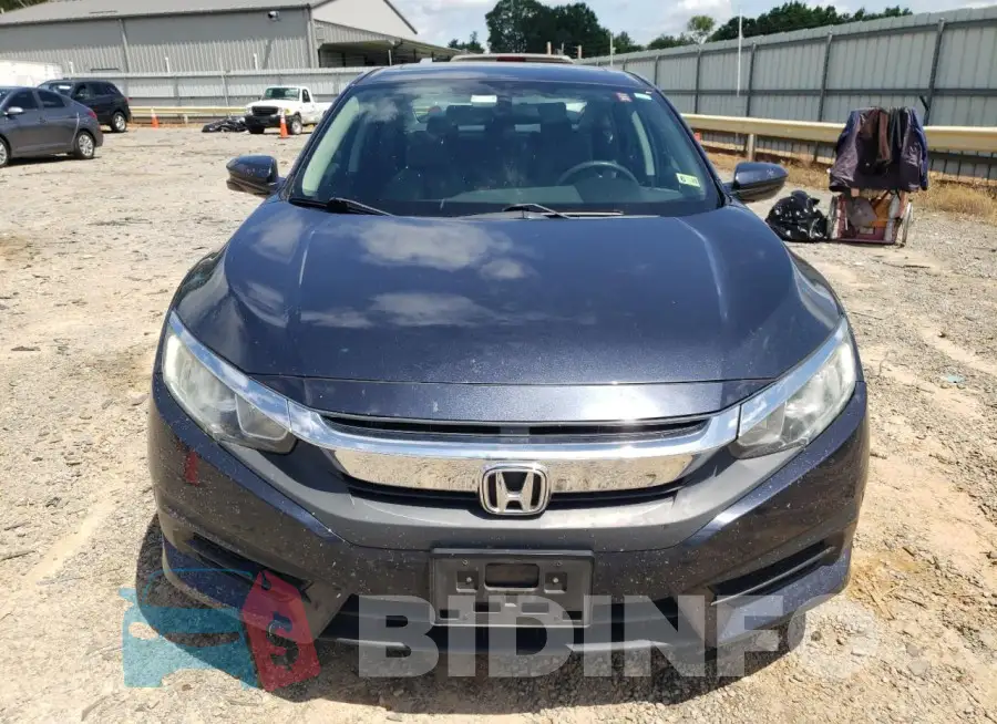 19XFC2F70GE206857 Photo# 5