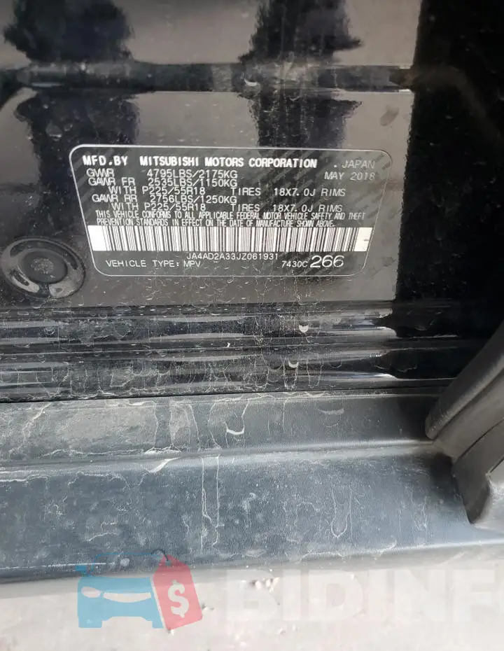 JA4AD2A33JZ061931 Photo# 12