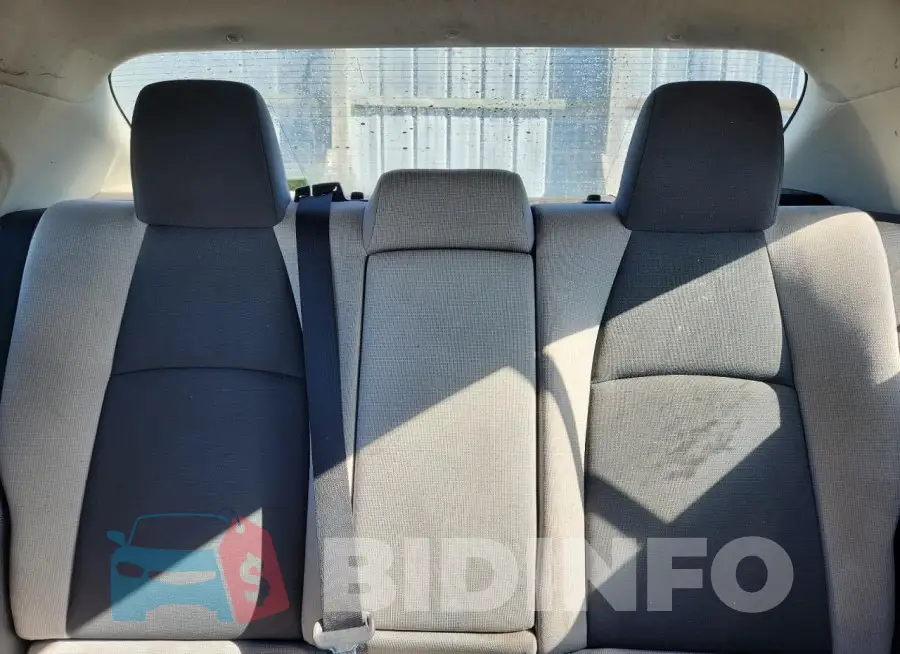 JTDEPMAE5N3017384 Photo# 10