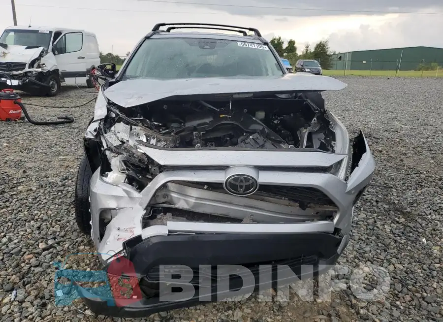 JTMW1RFV4LD049844 Photo# 5