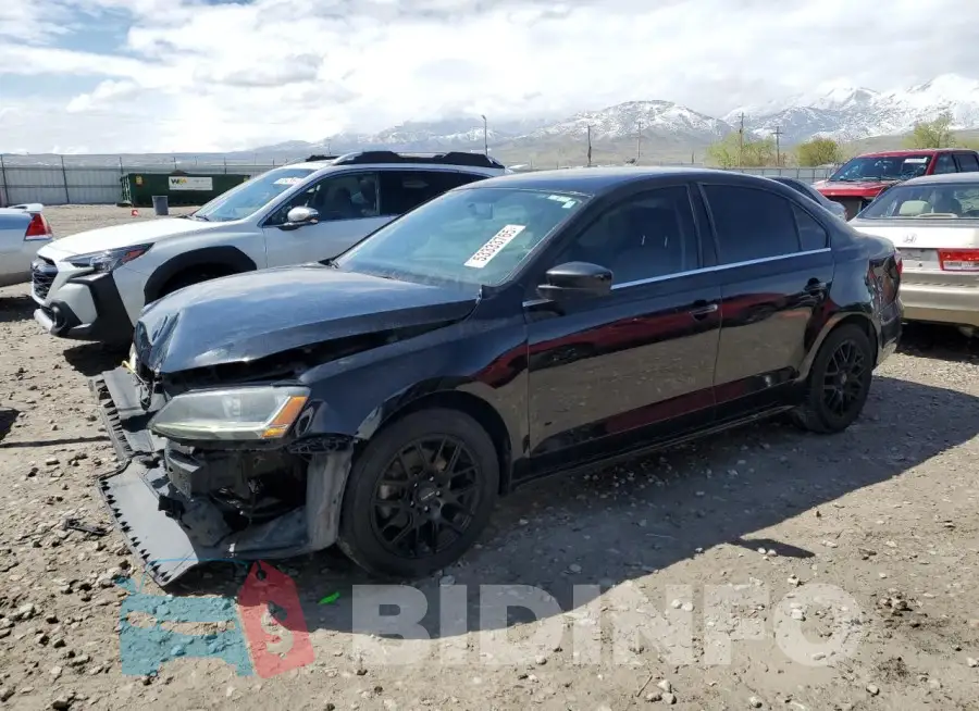 3VW167AJ7HM236444 Photo# 1