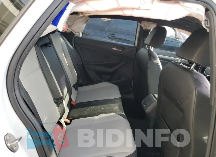 3VWC57BU2KM126607 Photo# 10