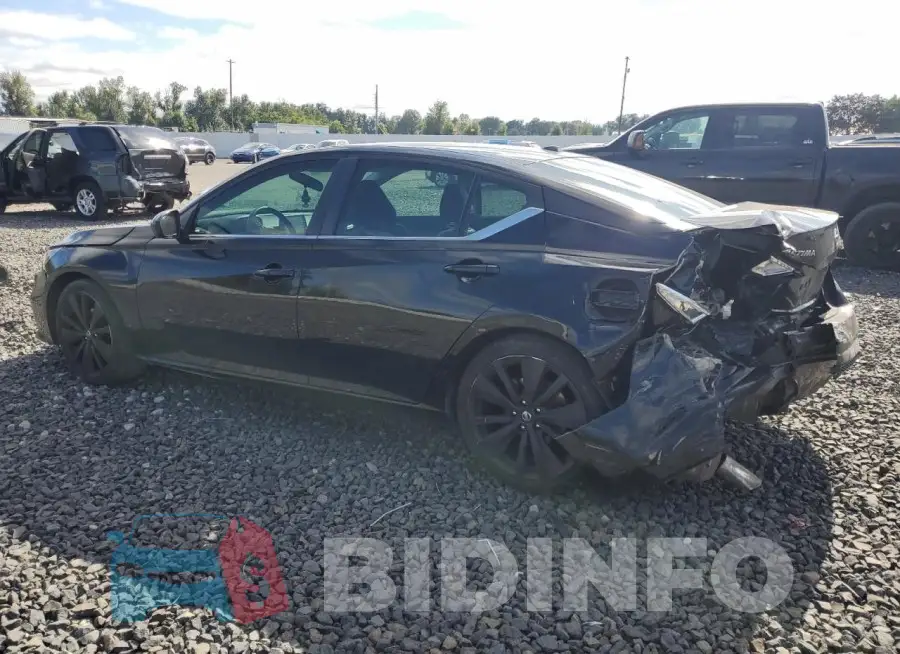 1N4BL4CV6KC164844 Photo# 2
