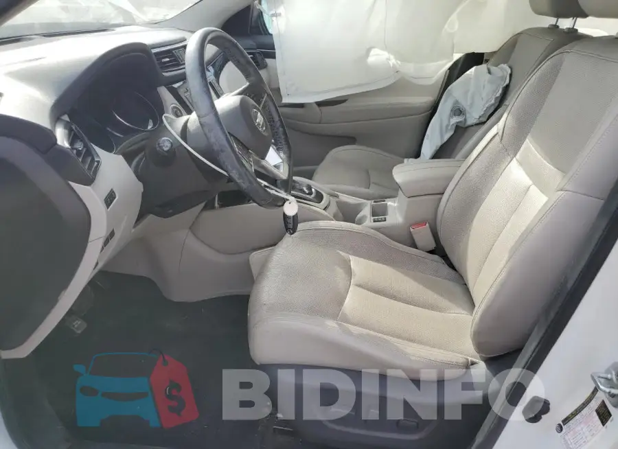 JN1BJ1CPXHW026007 Photo# 7