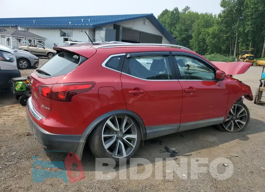 JN1BJ1CRXHW108045 Photo# 3