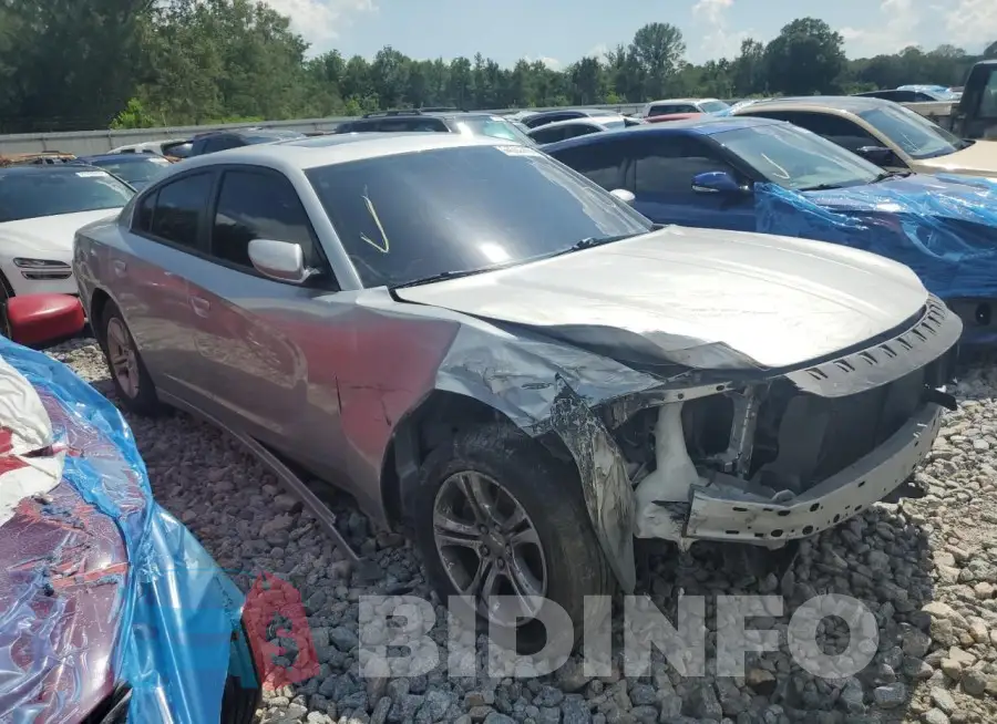 2C3CDXBG4KH696272 Photo# 4
