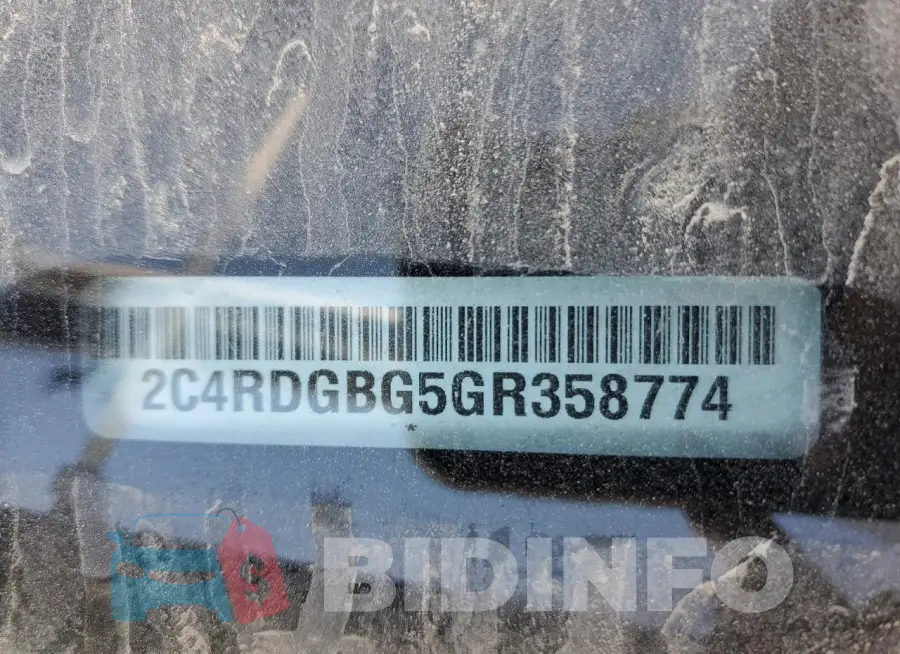 2C4RDGBG5GR358774 Photo# 14