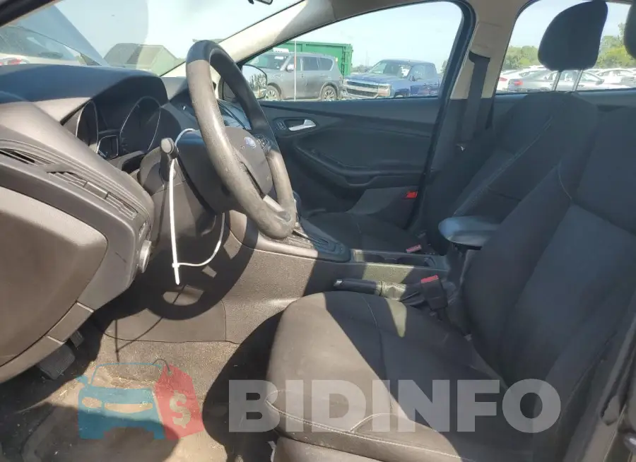 1FADP3F27JL204517 Photo# 7