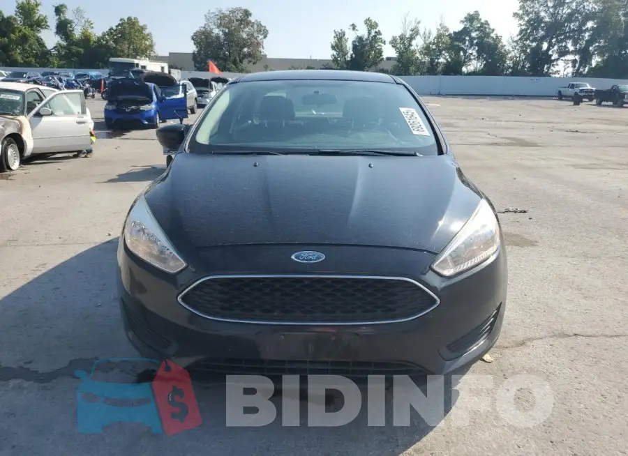 1FADP3F27JL204517 Photo# 5