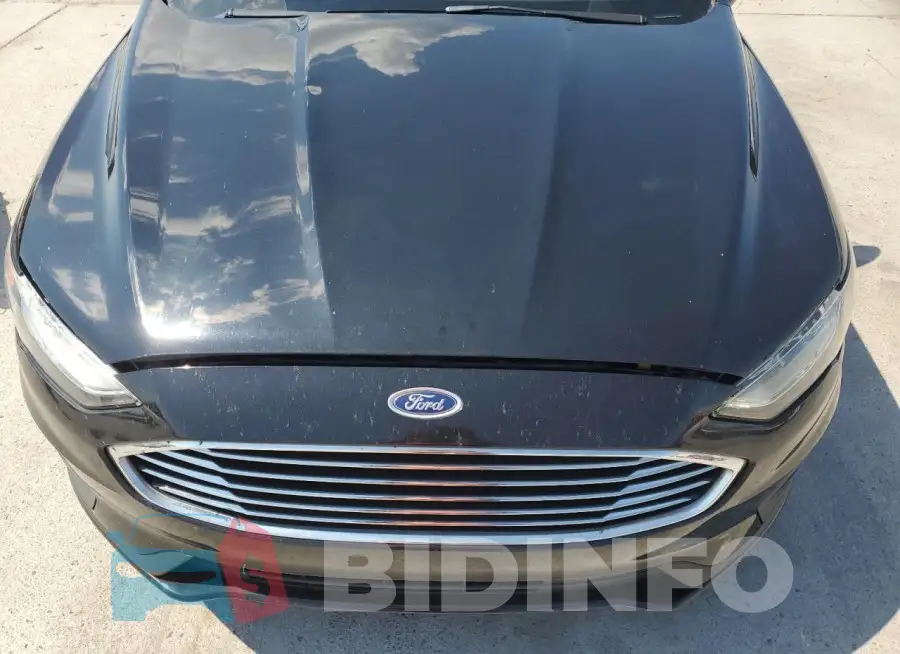 3FA6P0G7XKR127582 Photo# 11