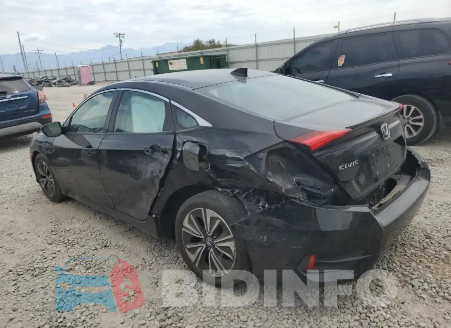 19XFC1F34HE007206 Photo# 2