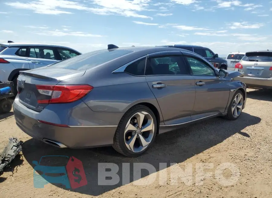 1HGCV2F93JA040618 Photo# 3
