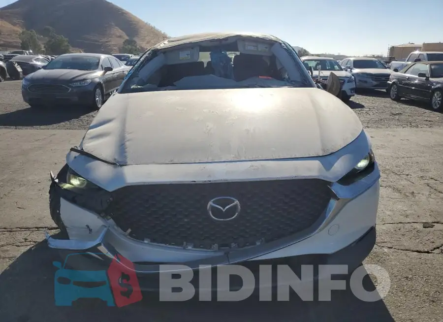 3MVDMABLXMM309575 Photo# 5